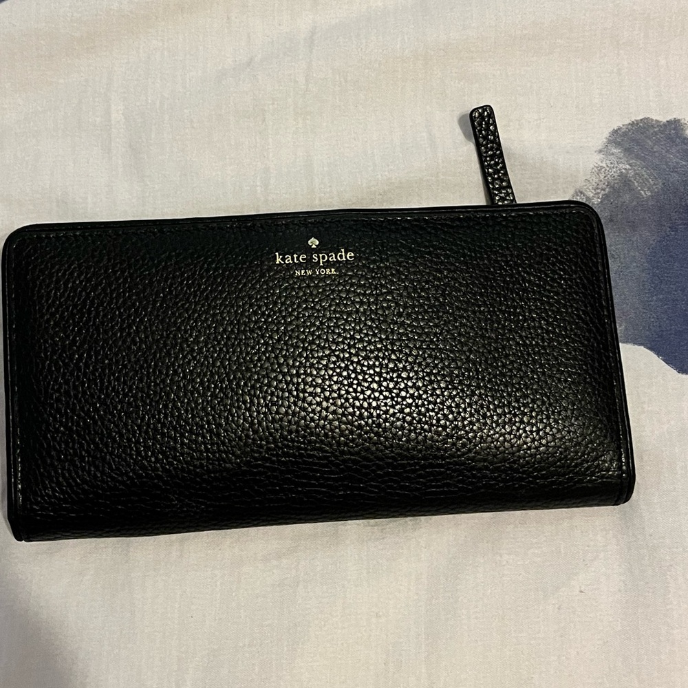 Black Kate Spade Wallet